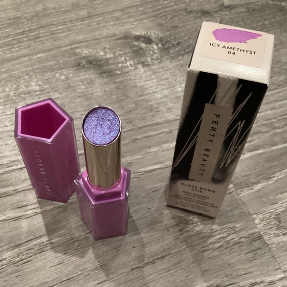 New Fenty Beauty by Rihanna Gloss Bomb Stix High-Shine Gloss Stick Icy Amethy$t - Picture 4 of 7